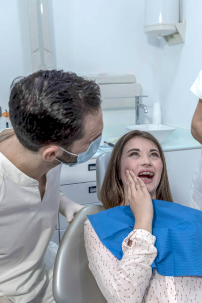 Best Urgent Tooth Repair  in Lynnwood Pricedale, PA